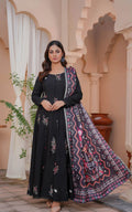 BLACK 3 PC Embroidered Karandi Pret