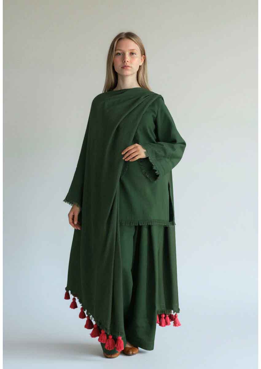 FOREST GREEN