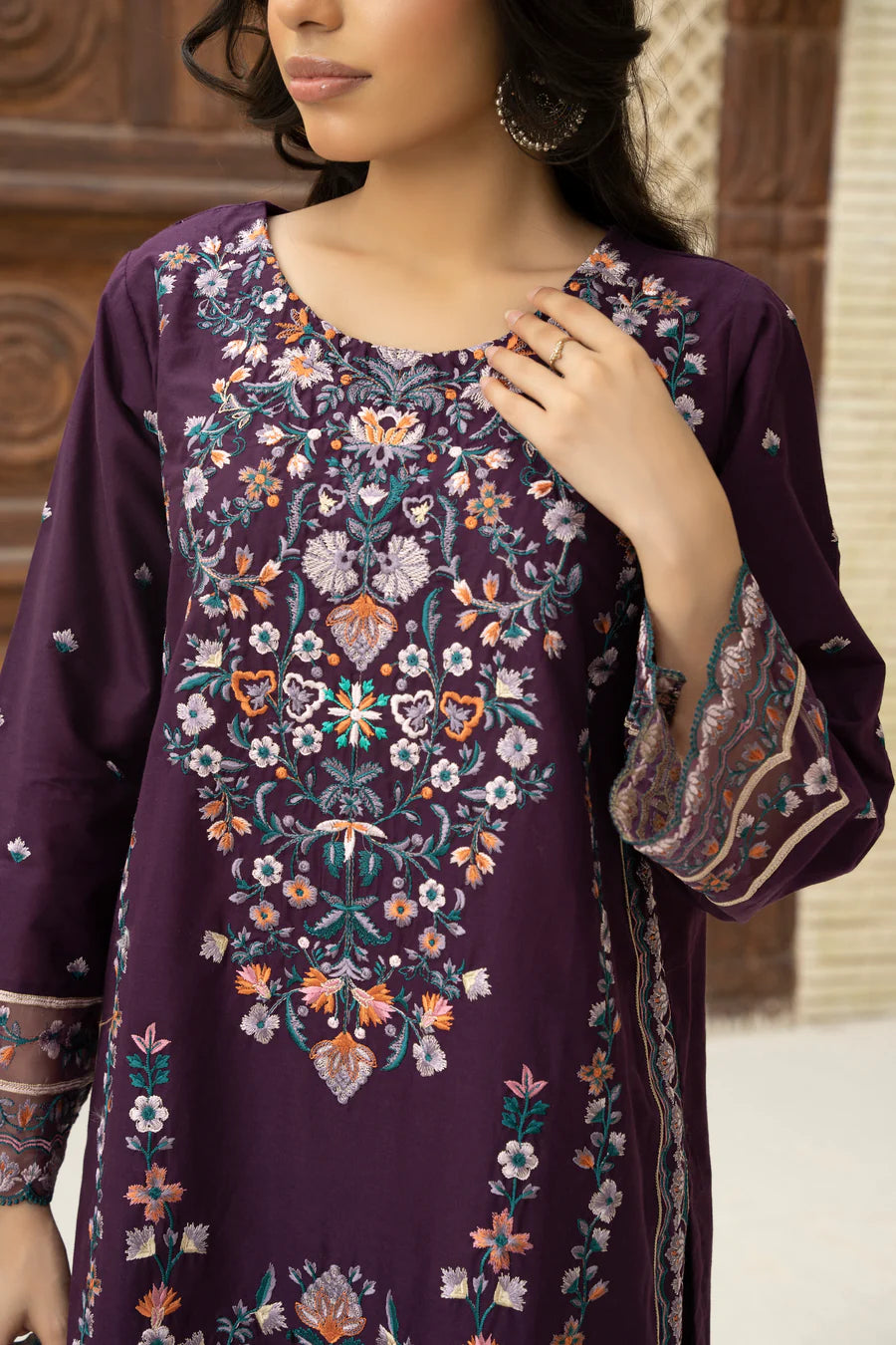 3 Piece Embroidered Lawn Suit