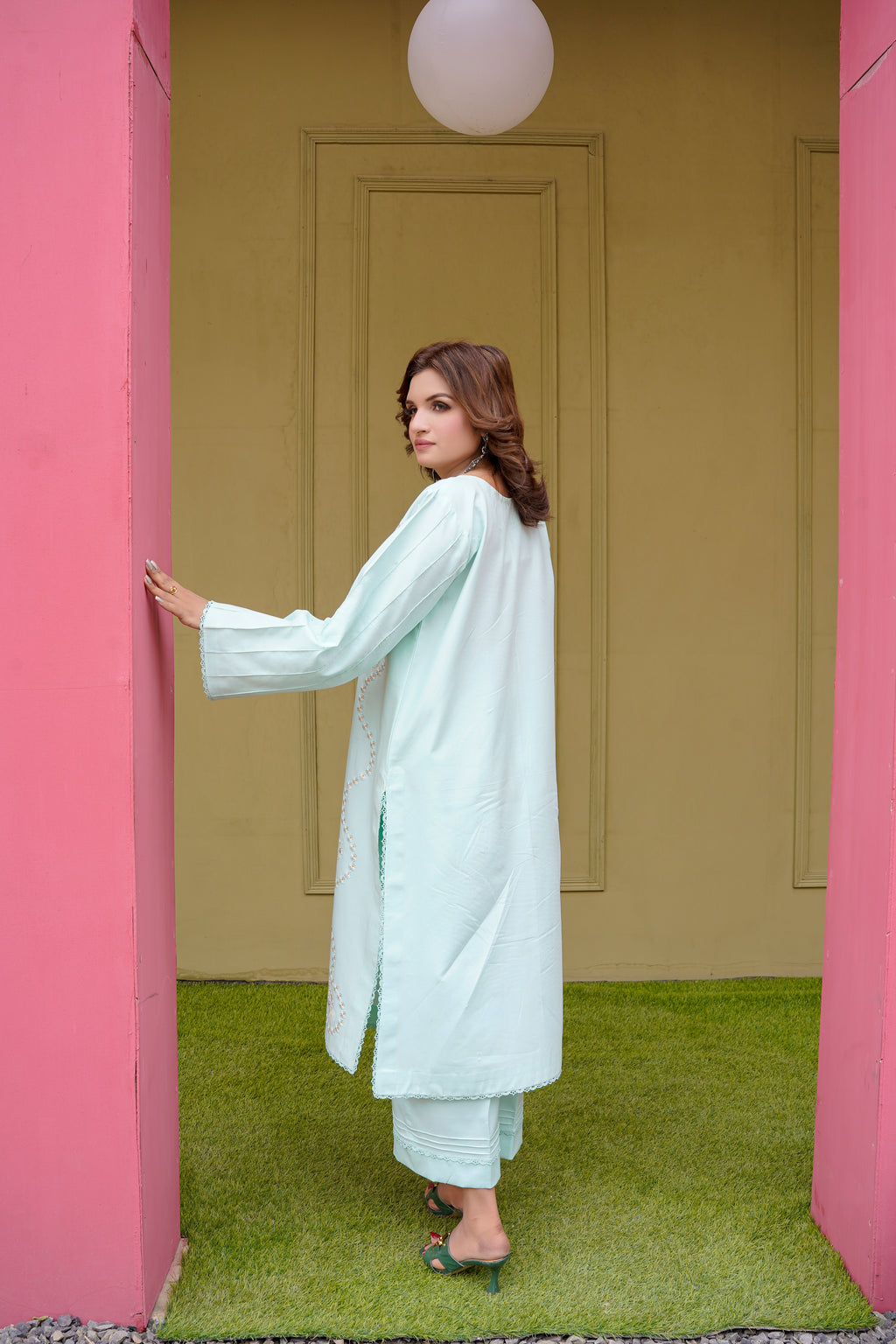 Elara  2-Piece Kurta Set