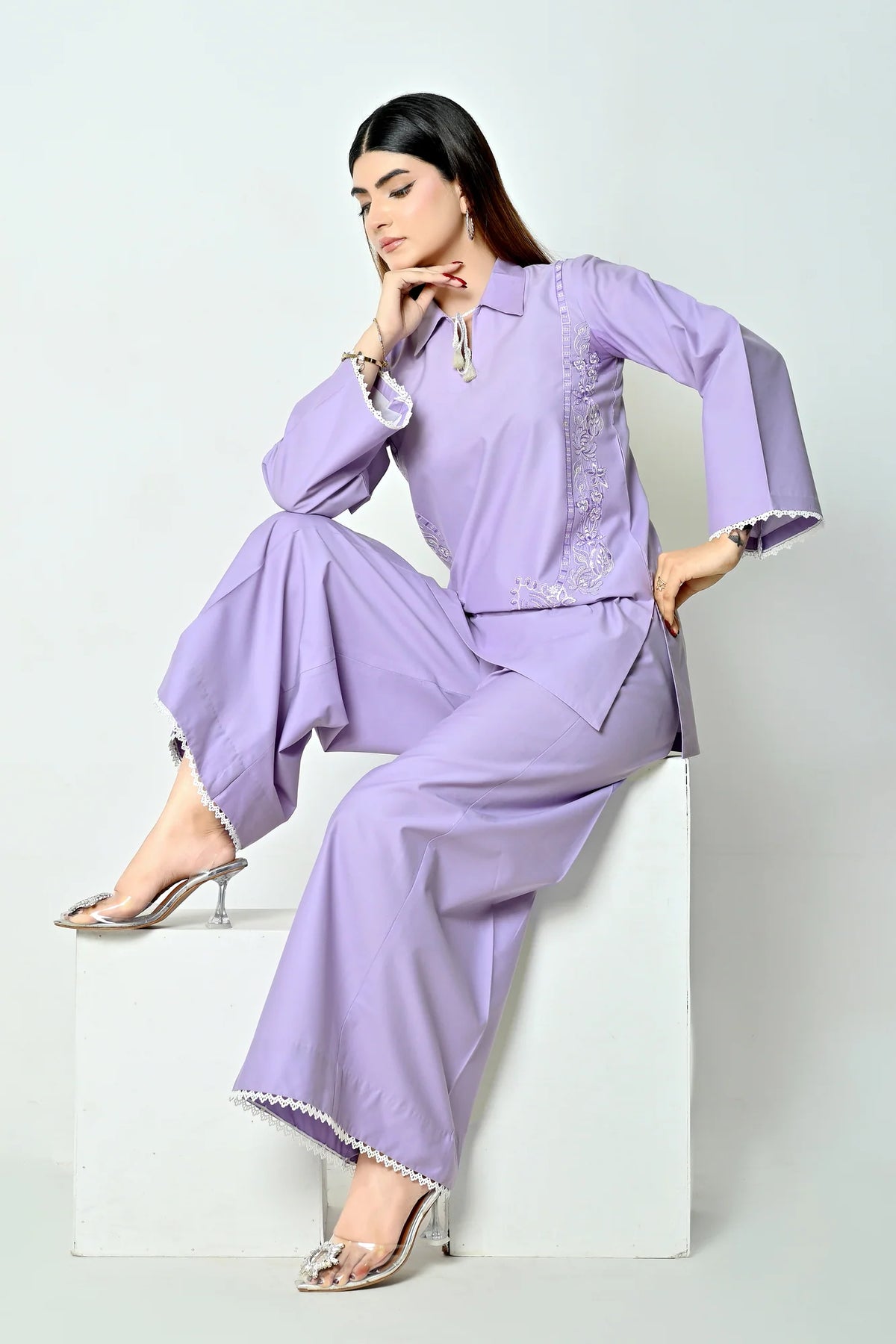 Abeer – Embroidered 2-Piece Kurta Set