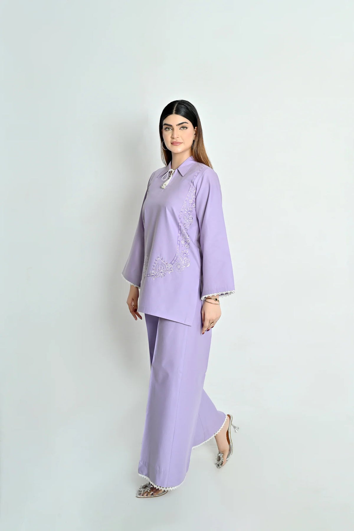 Abeer – Embroidered 2-Piece Kurta Set