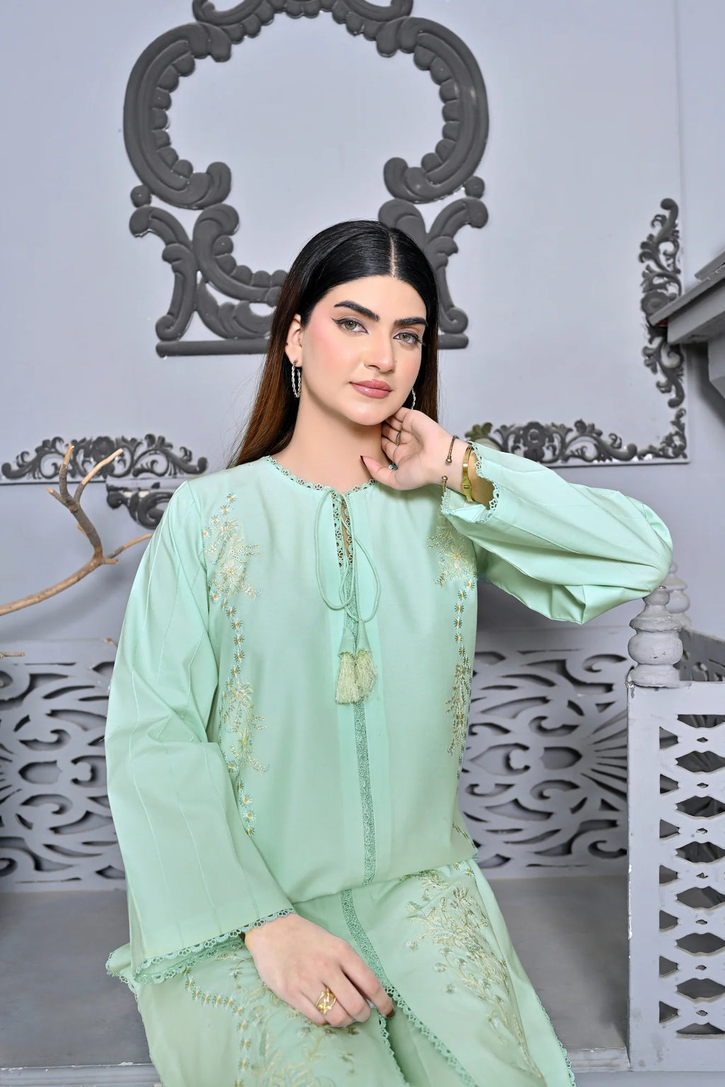 Elara  2-Piece Kurta Set