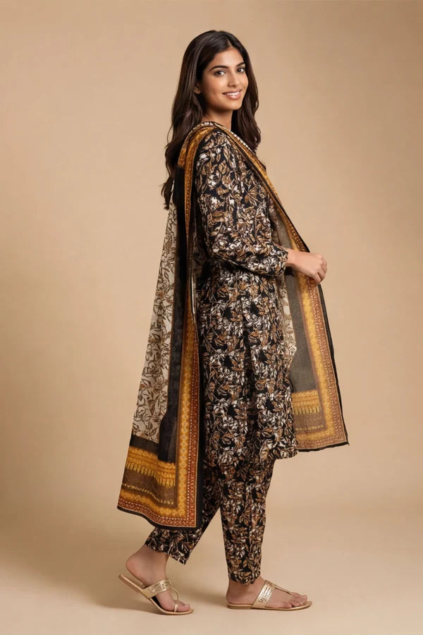 Noura N-31: Unstitched Printed Lawn 3PC