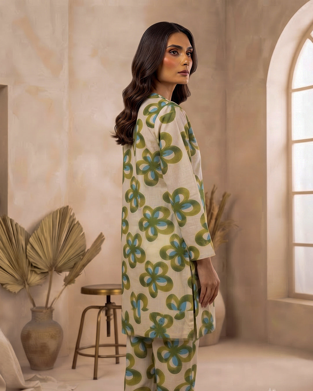 Cream Floral
