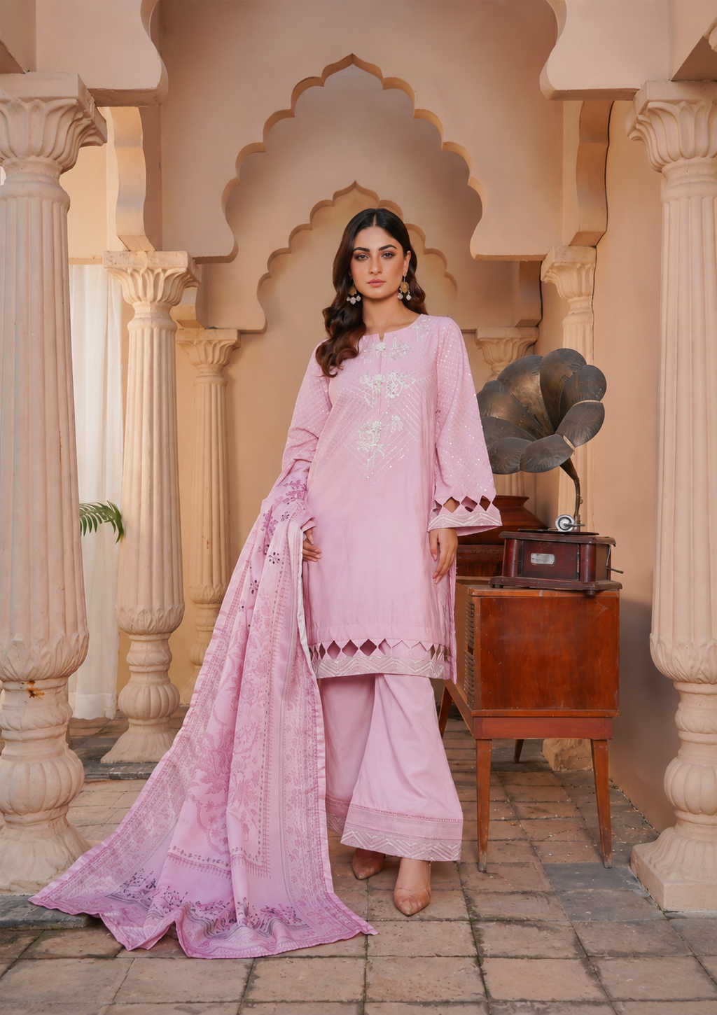 3 PC Embroidered Karandi Pret