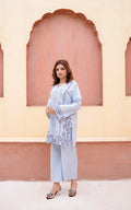 Zaria – Embroidered 2-Piece Kurta Set
